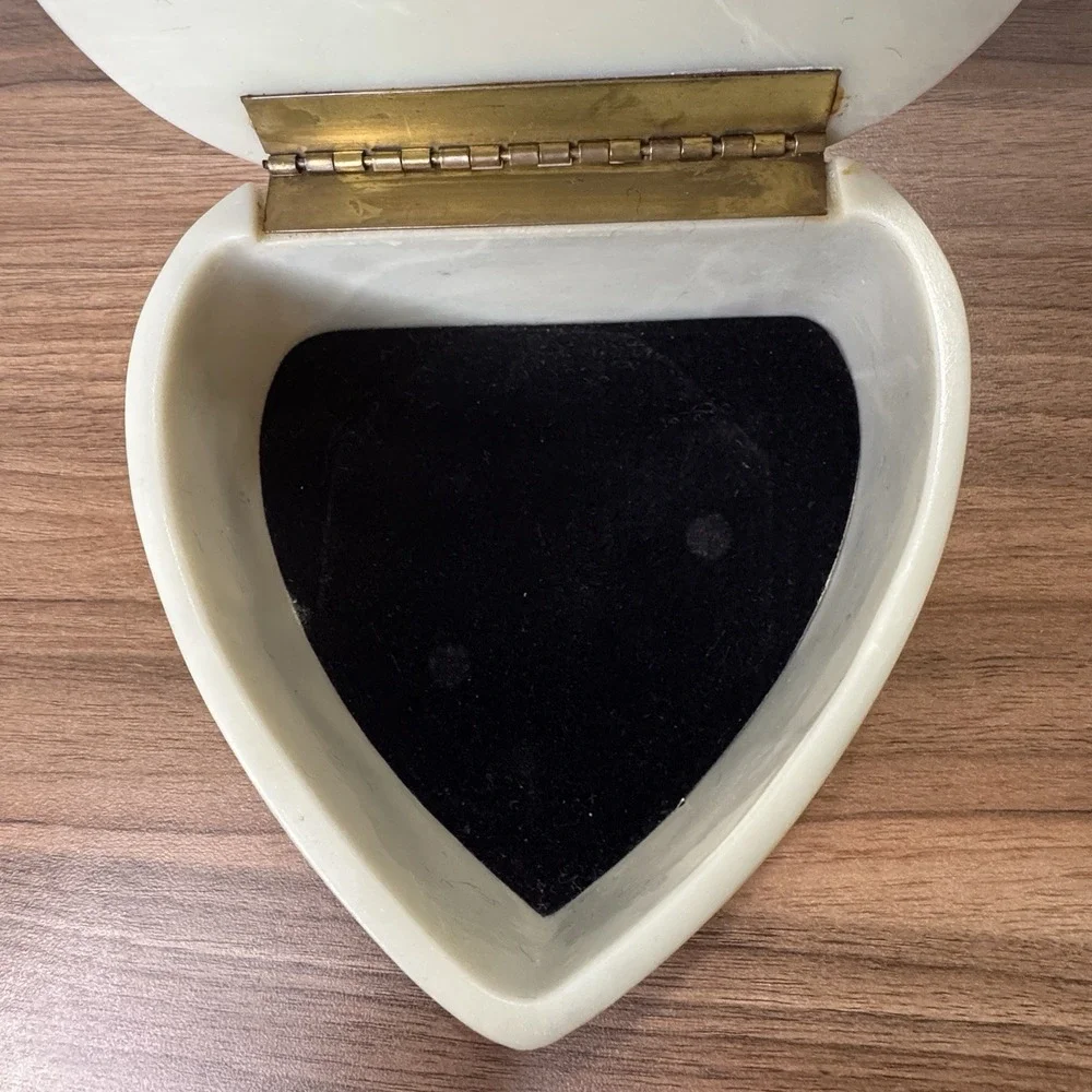 Vintage Incolay Stone Gray Heart Cameo Jewelry Box Doves Roses Velvet Lined 6x6